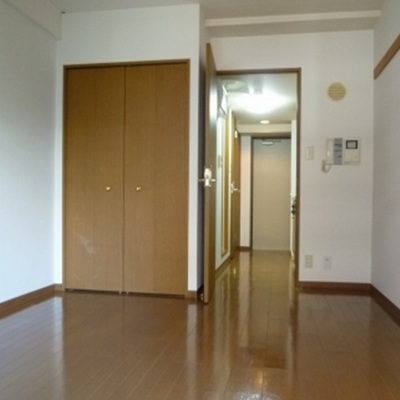 
						部屋