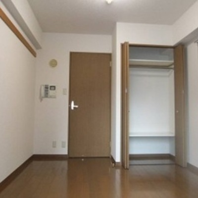 
						部屋