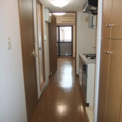 
						部屋