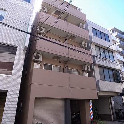 
						外観