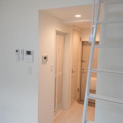 
						部屋