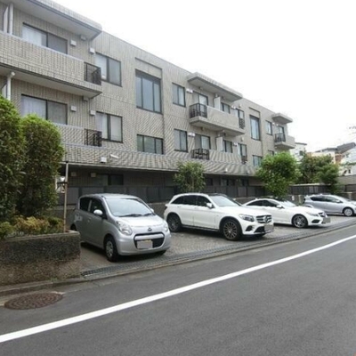 
						共用施設