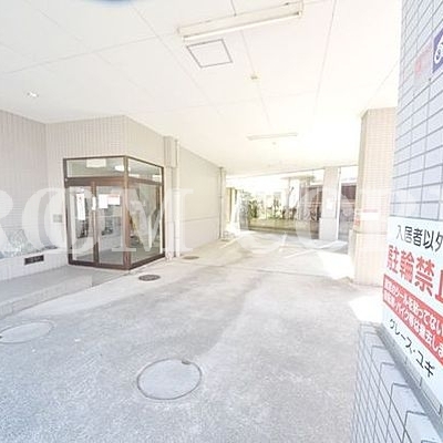 
						共用施設
