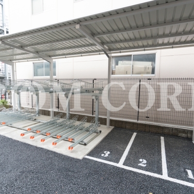 
						共用施設