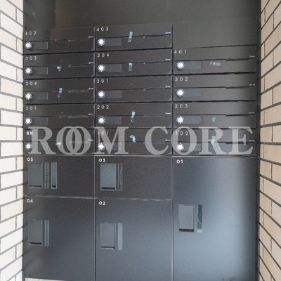 
						共用施設