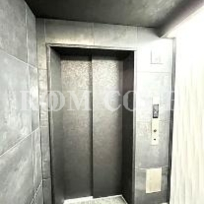 
						共用施設