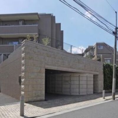 
						共用施設