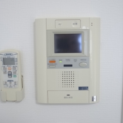
						モニタ