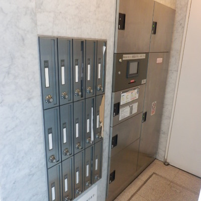 
						宅配BOX