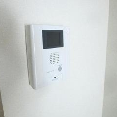 
						モニター