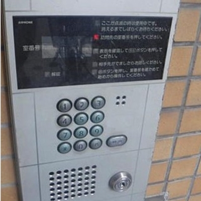 
						共用施設