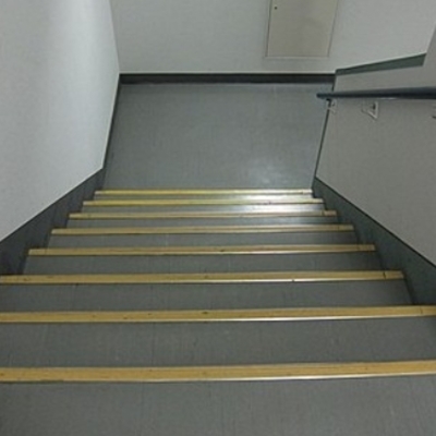 
						共用施設　共用部分