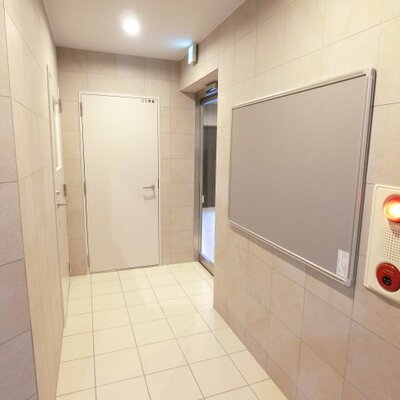 
						共用施設