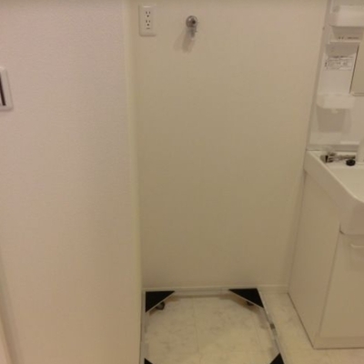 
						室内洗濯機置場