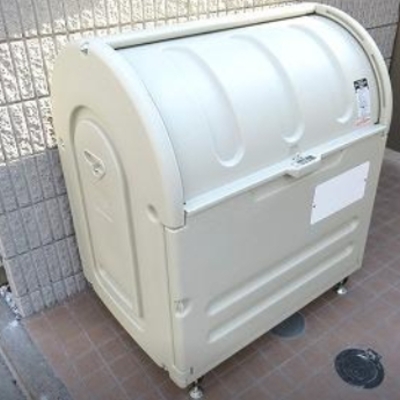 
						共用施設