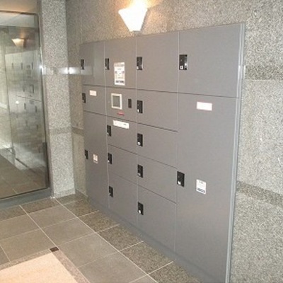 
						共用施設