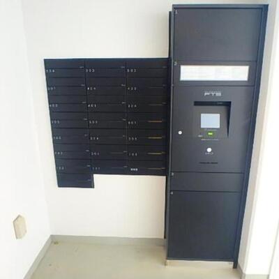 
						共用施設