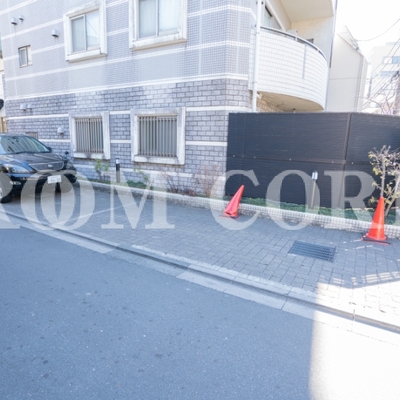 
						共用施設