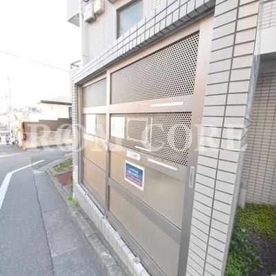 
						共用施設