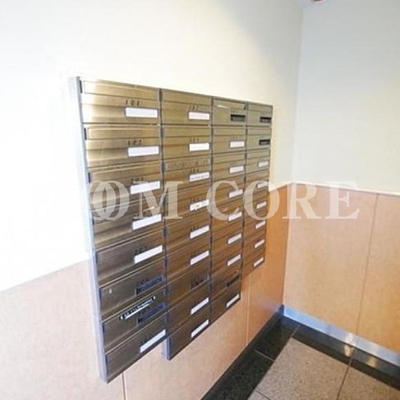 
						共用施設