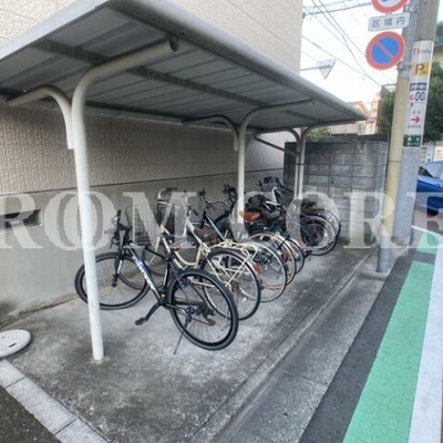 
						共用施設