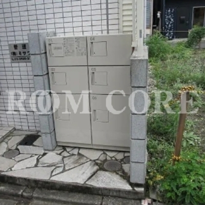 
						共用施設