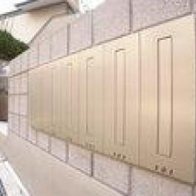 
						共用施設