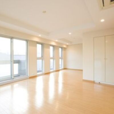 
						洋室
