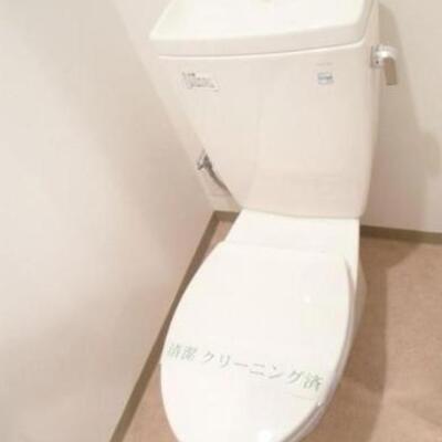 
						トイレ