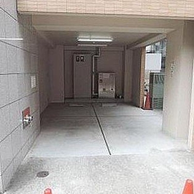 
						共用施設