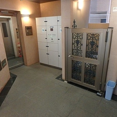 
						共用施設