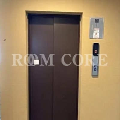
						共用施設