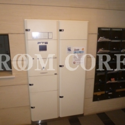 
						共用施設