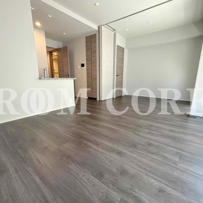 
						リビング