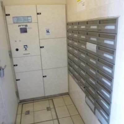 
						共用施設