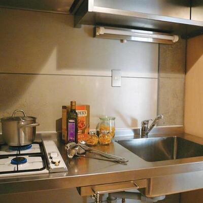 
						キッチン
