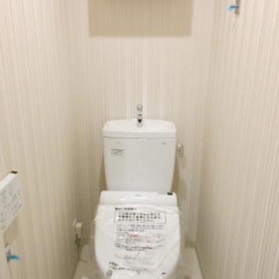 
						トイレ