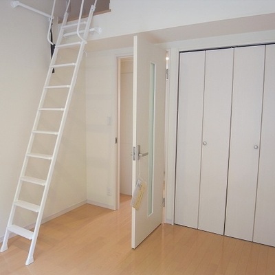 
						部屋