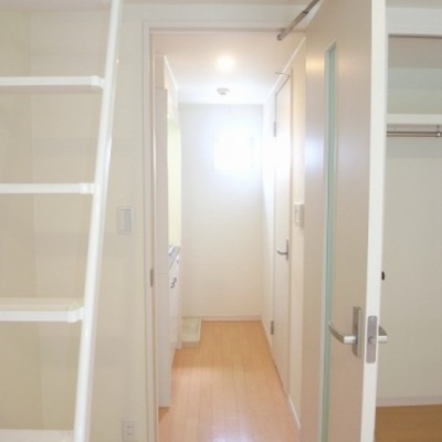
						部屋