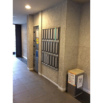 
						共用施設