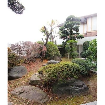 
						共用施設