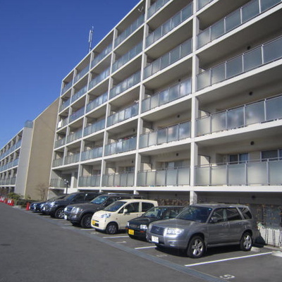 
						共用施設