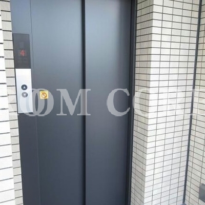 
						共用施設