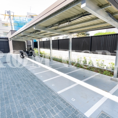 
						共用施設