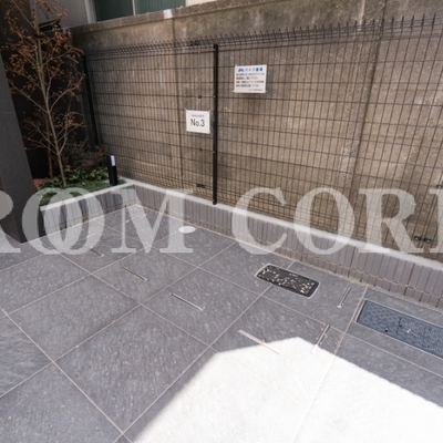 
						共用施設