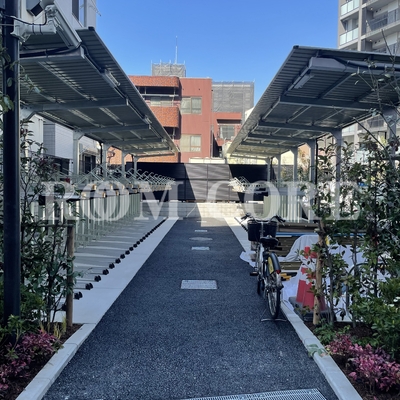 
						共用施設