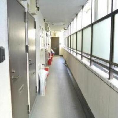 
						共用施設
