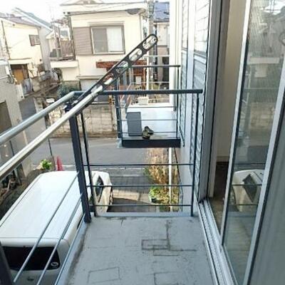 
						バルコニー