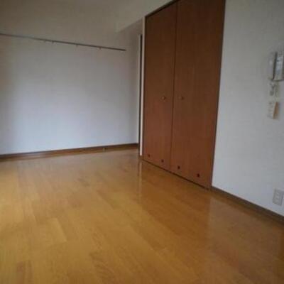 
						部屋