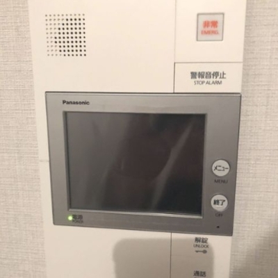 
						インターホン